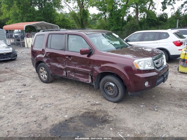 Salvage Honda Pilot Image