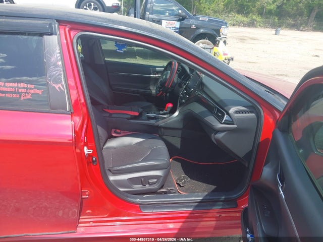 Toyota Camry Xse