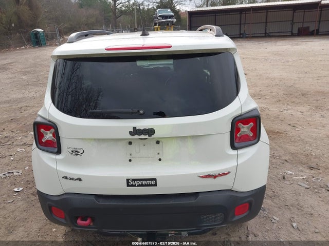 Jeep Renegade Trailhawk
