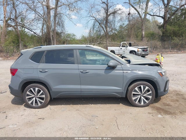 Volkswagen Taos 1.5t Se