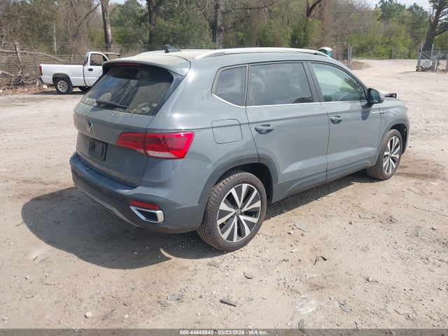 Volkswagen Taos 1.5t Se
