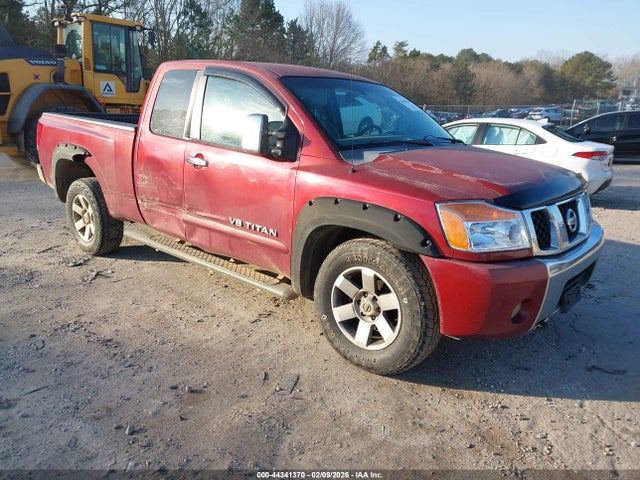 Salvage Nissan Titan Image
