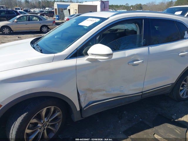 Lincoln MKC Select