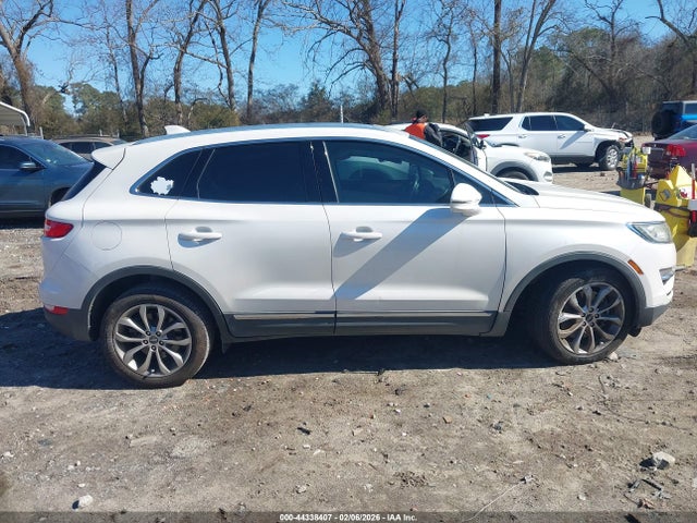 Lincoln MKC Select