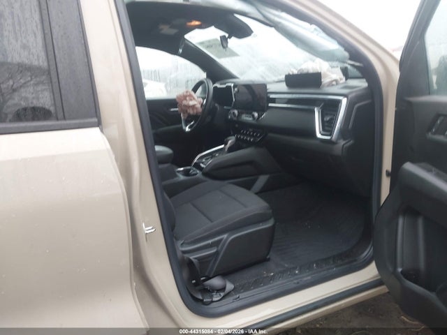 GMC Canyon 2wd  Short Box Elevation