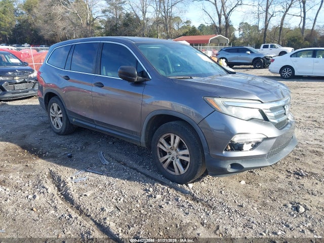 Salvage Honda Pilot Image