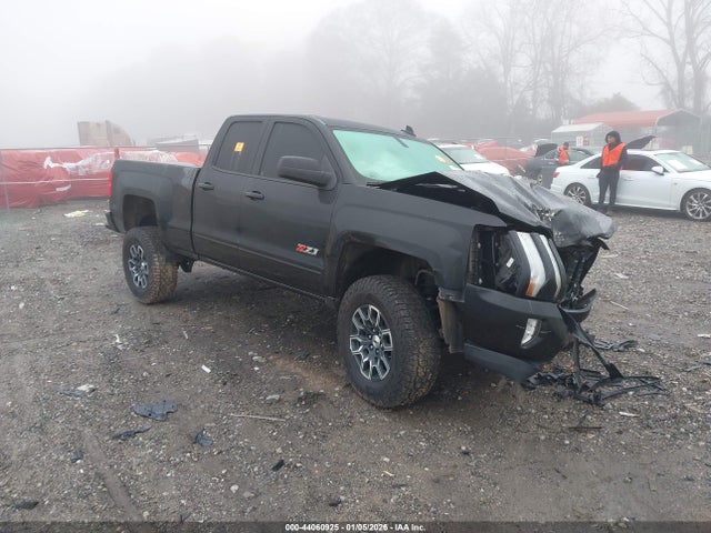 Salvage Chevrolet Silverado 1500 Image