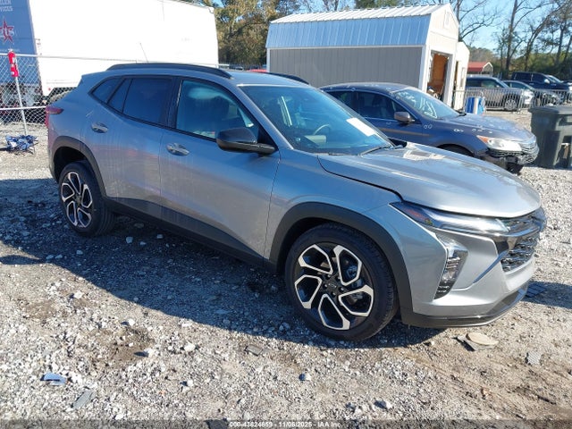 Salvage Chevrolet Trax Image