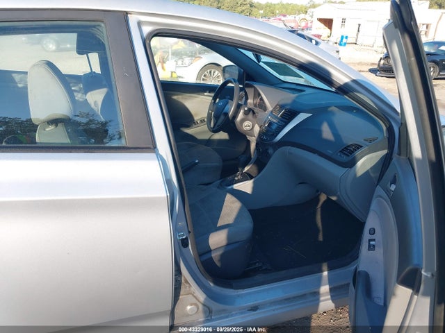 Hyundai ACCENT Se