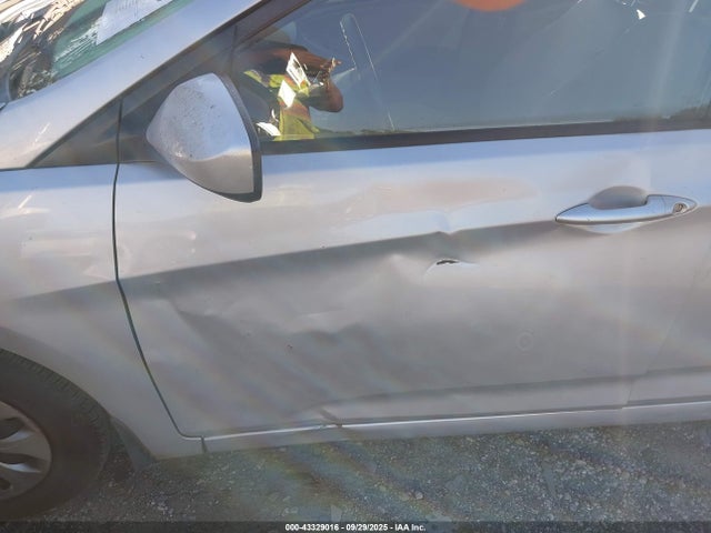 Hyundai ACCENT Se