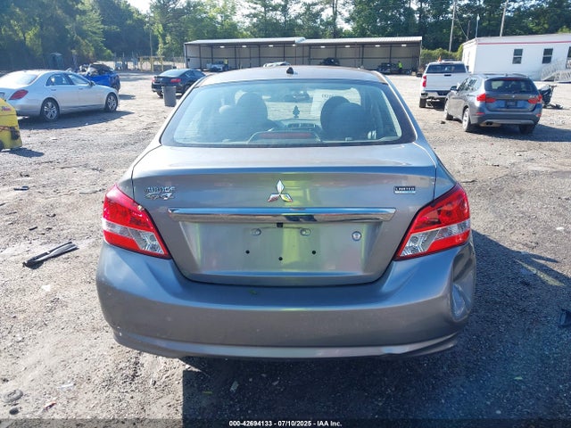 Mitsubishi Mirage Le