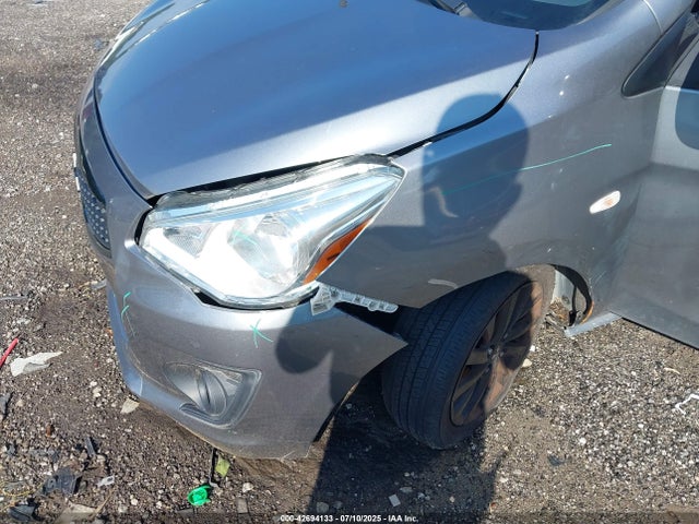 Mitsubishi Mirage Le