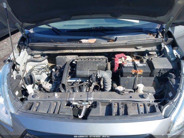 Mitsubishi Mirage Le