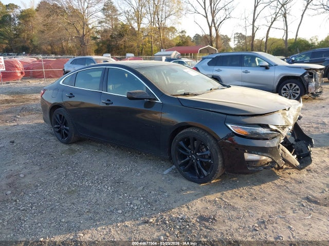 Salvage Chevrolet Malibu Image
