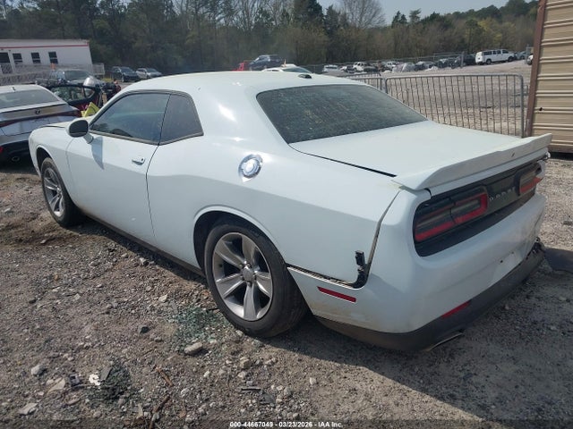 Dodge Challenger Sxt