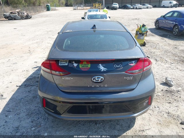 Hyundai Ioniq Blue