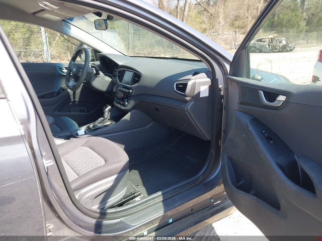 Hyundai Ioniq Blue