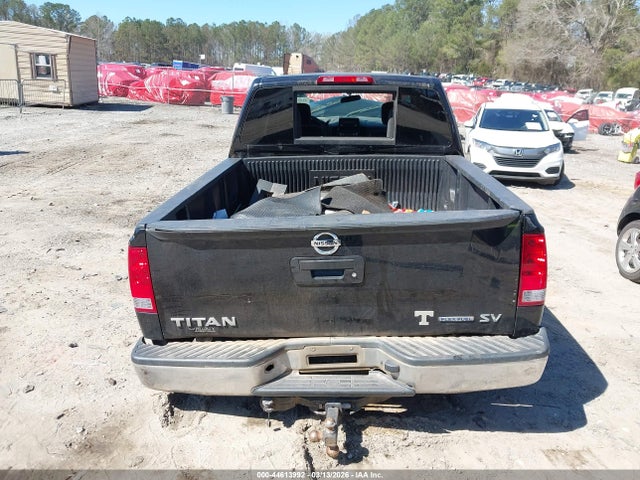 Nissan Titan Sv
