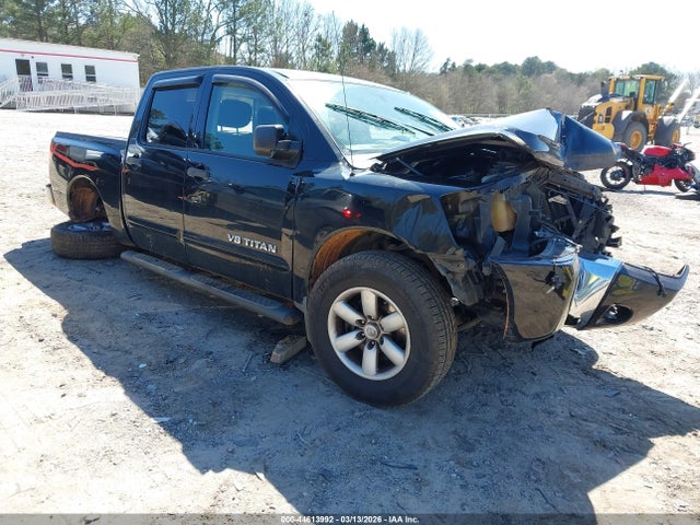 Salvage Nissan Titan Image