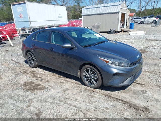 Salvage Kia Forte Image
