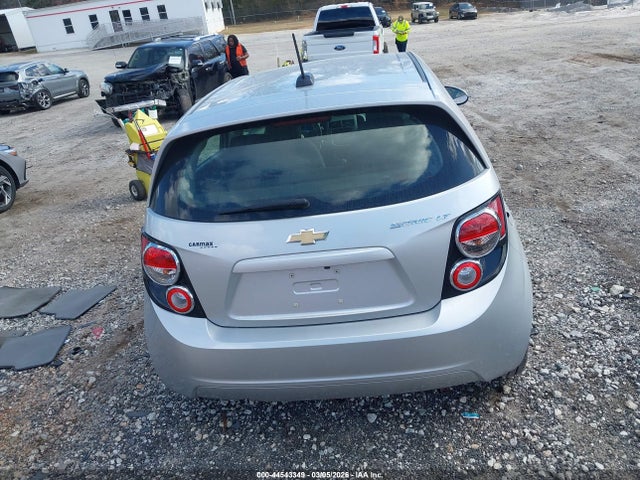 Chevrolet Sonic Lt Auto