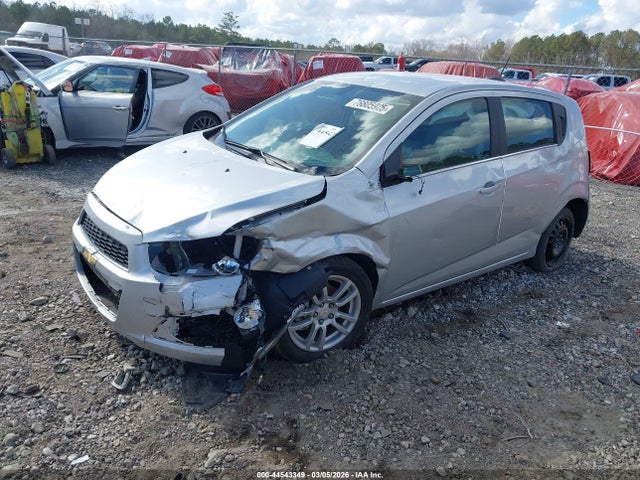 Chevrolet Sonic Lt Auto