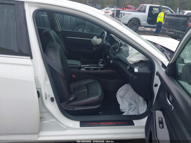Nissan Altima Sr Fwd