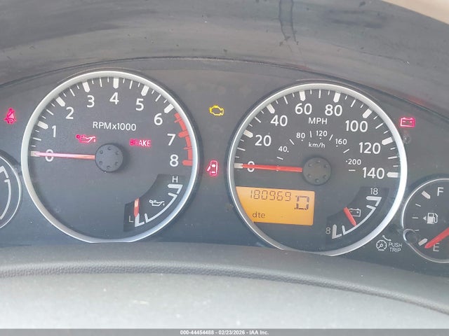 Nissan Pathfinder S