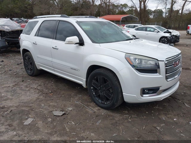 Salvage GMC Acadia Image