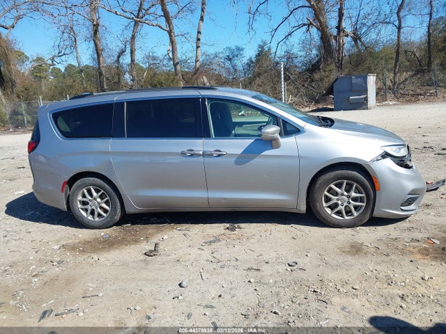 Chrysler Pacifica Touring