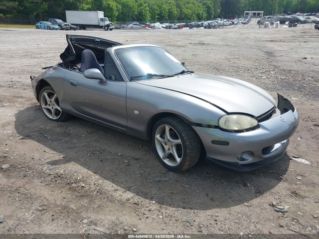 Salvage Mazda MX-5 Miata Image