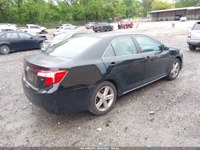 Toyota Camry Le