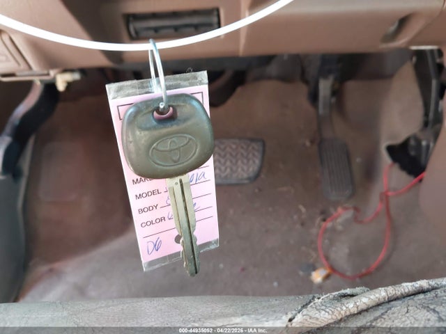 Toyota Sequoia Sr5 V8
