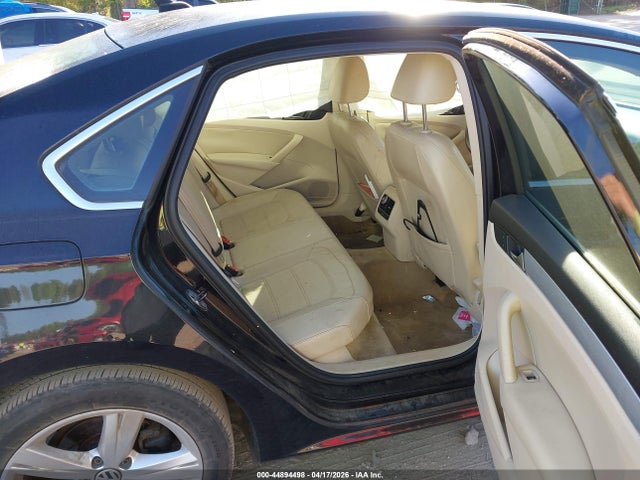 Volkswagen Passat 2.5l Se