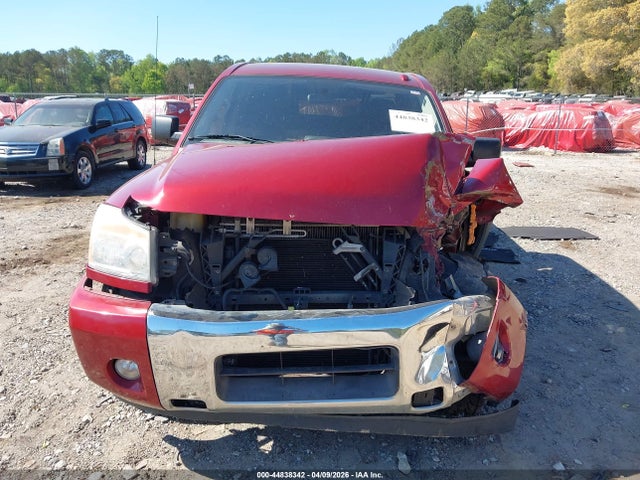 Nissan Titan Sv