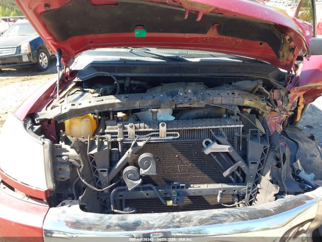 Nissan Titan Sv