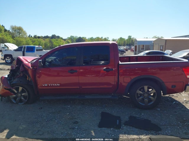 Nissan Titan Sv