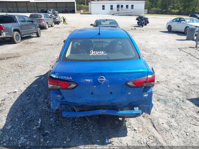 Nissan Versa 1.6 S