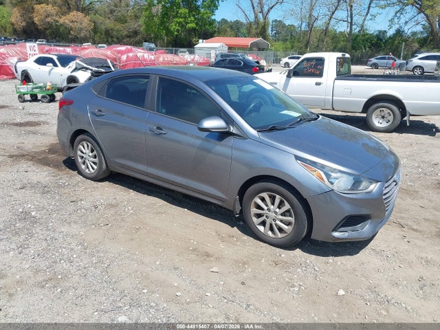 Salvage Hyundai ACCENT Image
