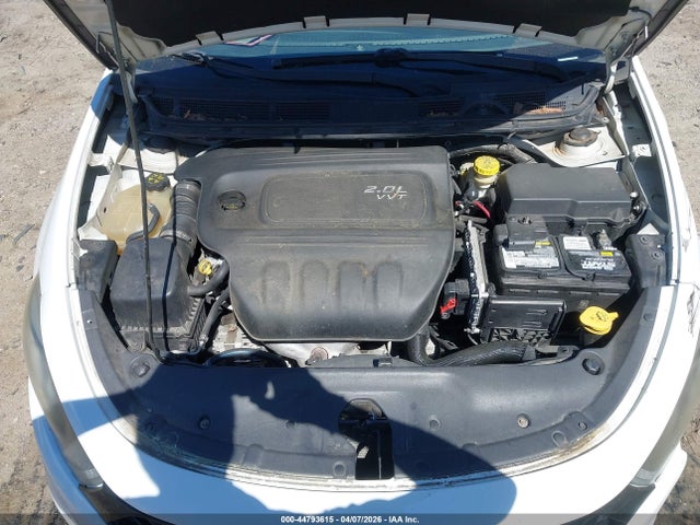 Dodge Dart Sxt
