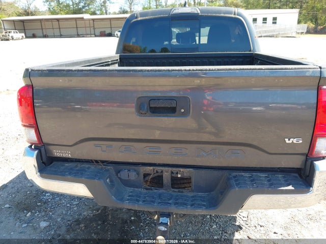 Toyota Tacoma Sr5 V6