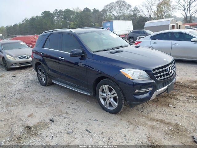 Salvage Mercedes-Benz M-Class Image