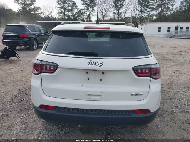 Jeep Compass Sun And Wheel Fwd