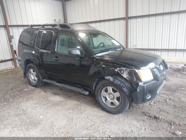 Salvage Nissan Xterra Image