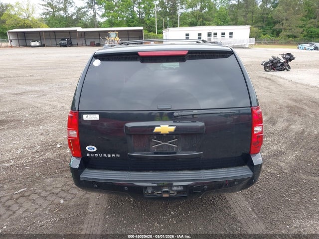 Chevrolet Suburban 1500 Lt