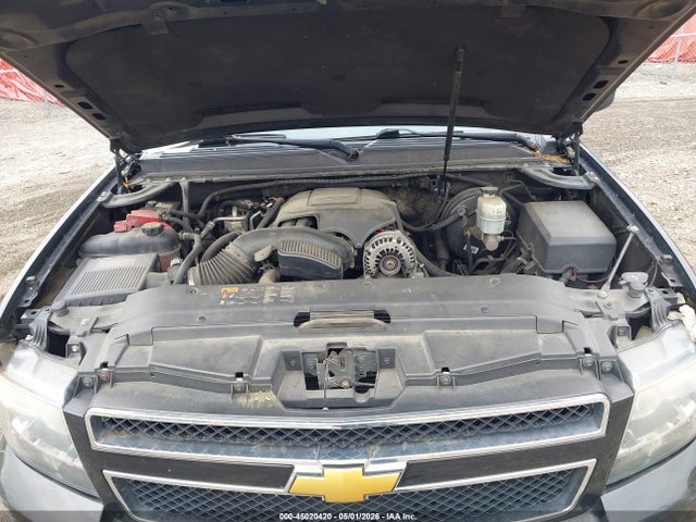Chevrolet Suburban 1500 Lt