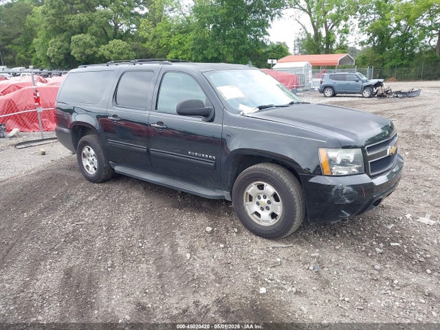 Salvage Chevrolet Suburban 1500 Image