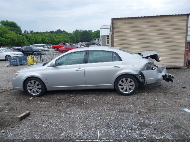 Toyota Avalon Xls
