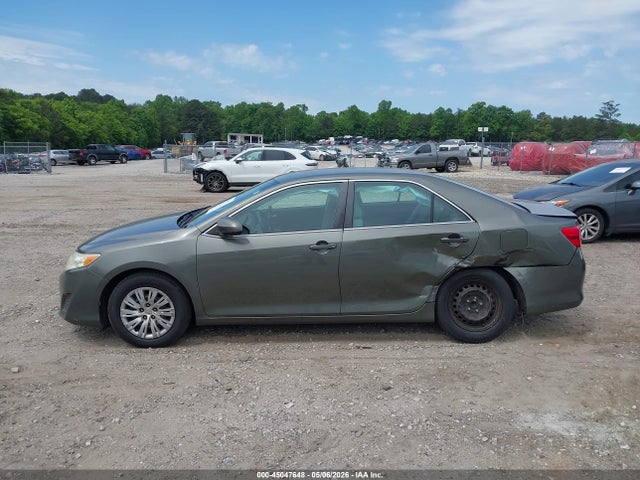 Toyota Camry L