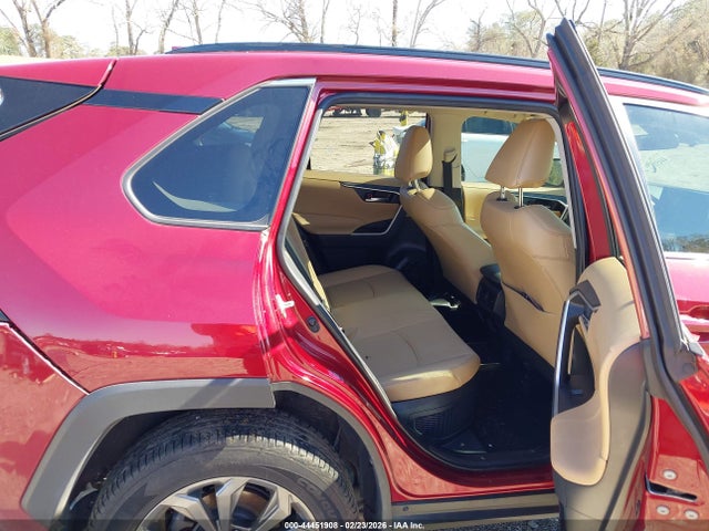 Toyota RAV4 Xle Premium